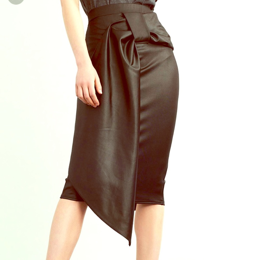 NWT Lost Ink Black Pencil Skirt High Waist Zip 6